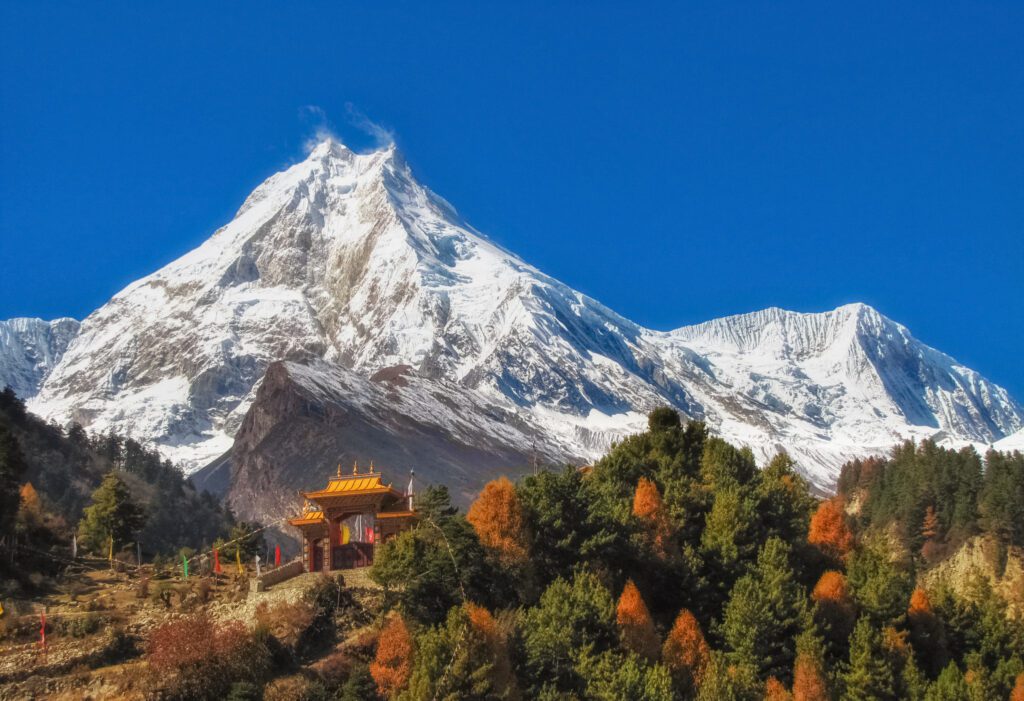 manaslu-circuit-trek-nepal